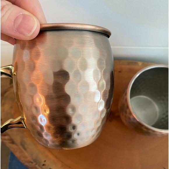 Set of 2 hammered copper and gold Moscow Mules cozy winter entertaining festive - Picture 4 of 6